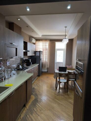 kirayə qarayev: 4 otaqli temirli satilir — 41