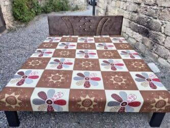 Şlanqlar: Təzə çarpayılar. 1 nəfərlik çarpayılar 60manat. 2 nəfərlik taxt — 26