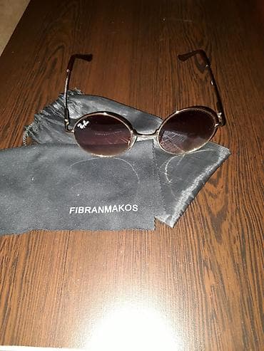 qizil dis: Gün eynəyi, Ray-Ban — 4