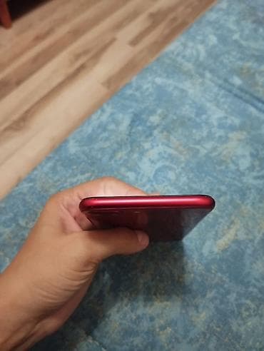 iphone x barter: IPhone 8 Plus, 256 GB, Qırmızı, Simsiz şarj — 4