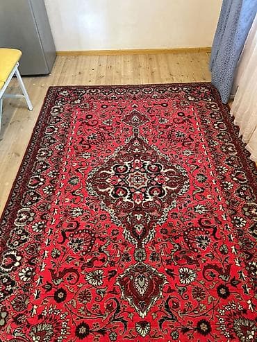 karbon vinil: Az isdenmis xalcalardi qiymet deyisir qara uzun xalcalar 20 manata — 4