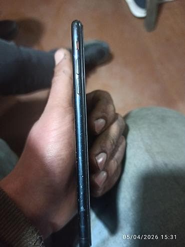 iphone 7 barter: IPhone 7 Plus, 128 GB, Qara, Barmaq izi — 4