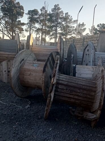 Рейки, доски: Taxta kabel barabanları (böyük ölçülü) - Material: qalın taxta — 1