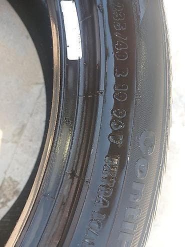 lada teker: İşlənmiş Şin Continental 235 / 40 / R 19 — 3