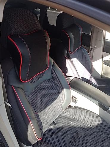 Avtomobil üçün oturacaq dəsti və boyun yastıqları - Ön iki oturacaq