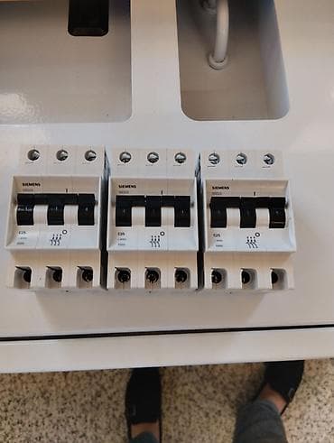 siemens s4: Siemens Elektrik avtomat, 3 faza — 1