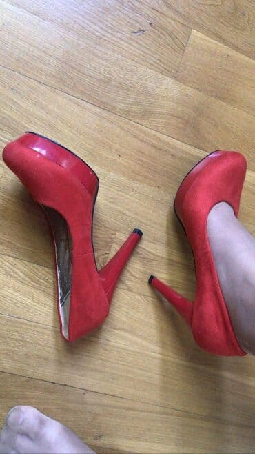 зеленые туфли: Туфли, Размер: 37, цвет - Красный, Б/у — 1