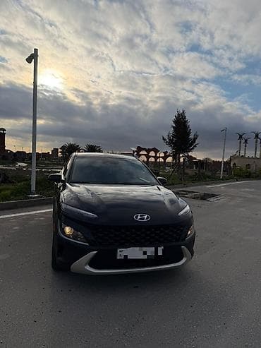 f30 stop: Hyundai Kona: 2 l | 2021 il Krossover — 1