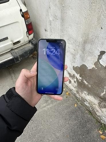 philips xenium 9@9d: IPhone 13, Yaşıl, Face ID — 2