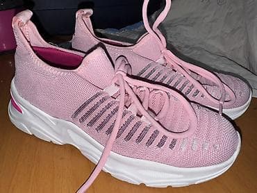 krasovkalar qadin ucun: 40 razmerdir ÜÇ DEFE GEYİNİLİB Məhsul: Qadın idman ayaqqabısı - Rəng — 2