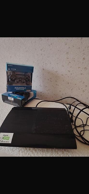 Sony PlayStation 3 Super Slim konsolu + 2 ədəd DualShock 3 simsiz pult