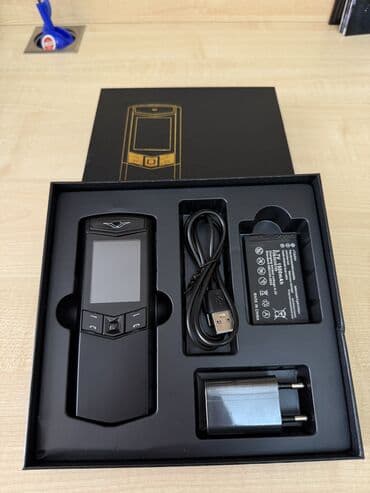 duyməli telfon: Vertu Signature Touch, 4 GB, rəng - Qara, Düyməli, İki sim kartlı — 2