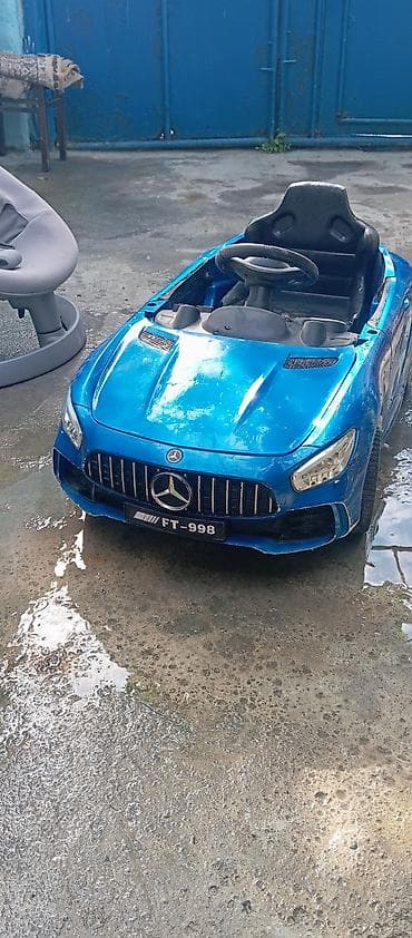 Uşaq üçün elektrik maşınları: 1 I 50 manat. ikisi birlikdə 100 manat. heç bir problemləri yoxdur — 2