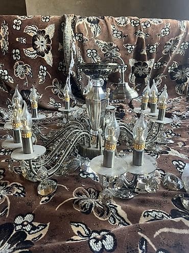 yagis isiqlar: Çılçıraq, 10 və daha çox lampa, Metal — 2