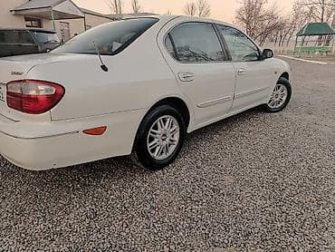 maş: Nissan Sunny sedan - Kuzov: ağ rəng, 4 qapı, yüngül lehimli disklər - — 3