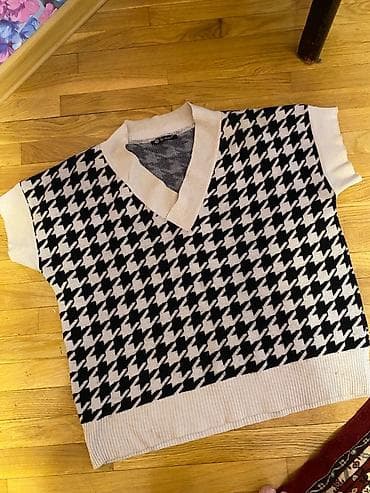 maral şəkilli qadın sviterləri: Qadın üst geyimləri 1) Zolaqlı boğazlı sviter - Rəng: ağ üzərində — 3