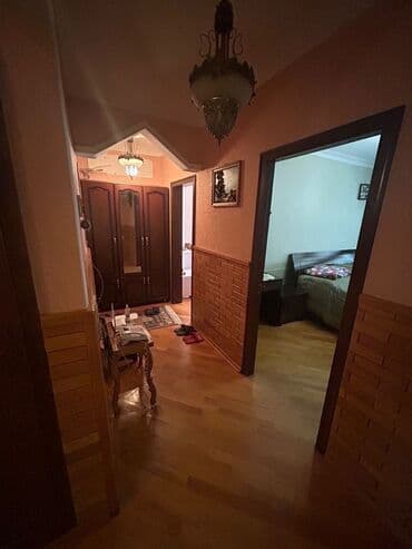 купить дом в сумгаите: Bakı, 9-cu mikrorayon, 4 otaqlı, Köhnə tikili, 100 kv. m — 10