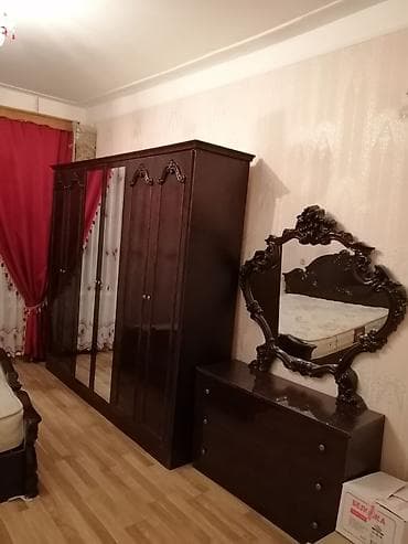 450 manata 3 otaqli evi butun əsyalarla kirayə verilir. Evde — 6