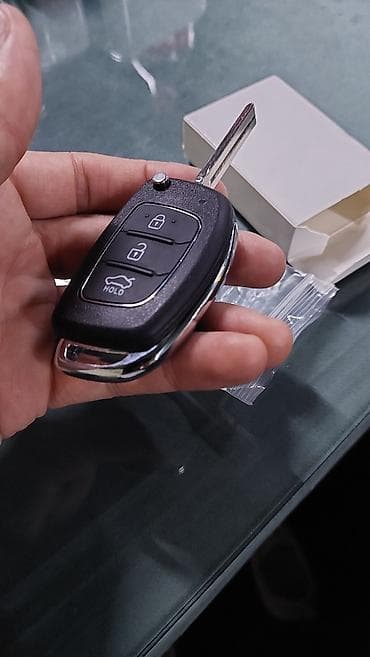 Системы освещения: Hyundai açar korpusu (Sxemasız / Platasız) (təzə, salafanda, qutuda) — 2