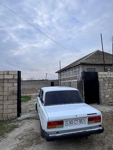 mercedes vito 7 1: VAZ (LADA) 2107: 1.6 l | Sedan — 10