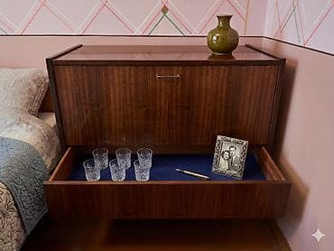 pol seki: Retro divar vitrin/mini-bar şkafı - Material: taxta (tünd qoz rəngli — 1