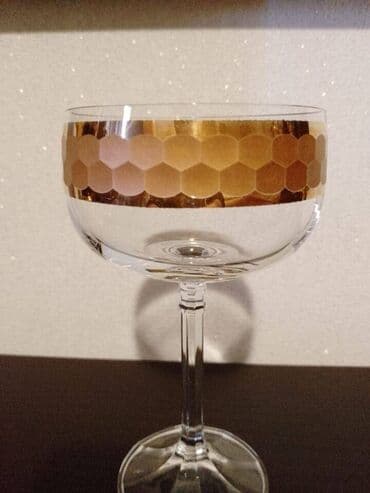 Çaydanlar və qəhvədanlar: Qədəhlər — 1