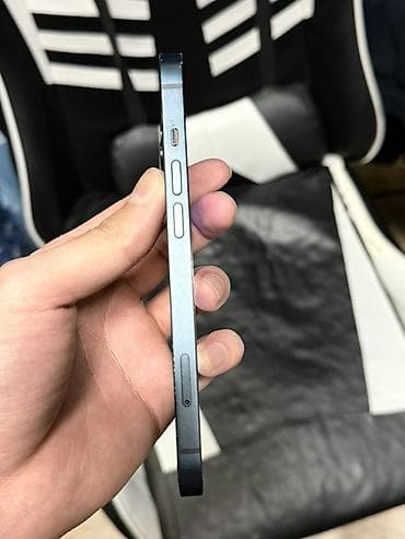 mini laser: IPhone 13, 128 GB, Midnight — 3