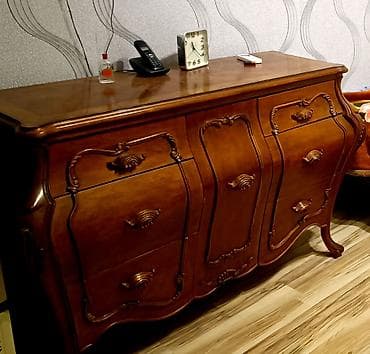 qədimi kreslo: İşlənmiş — 1