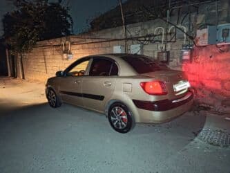 mersedes w210 bufer: Kia Rio: 1.4 l | 2008 il Sedan — 3
