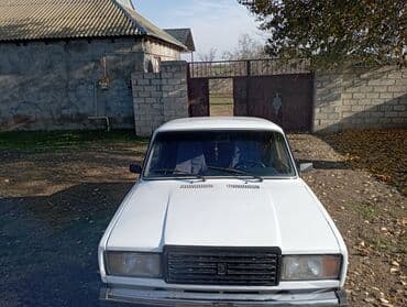 ön fara: VAZ (LADA) 2107: 1.5 l | Sedan — 4
