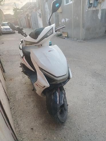 125 sm3, 2024 il, 35000 km — 3
