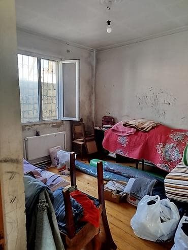 zigda satilan heyet evleri: 120 kv. m, 3 otaqlı — 4