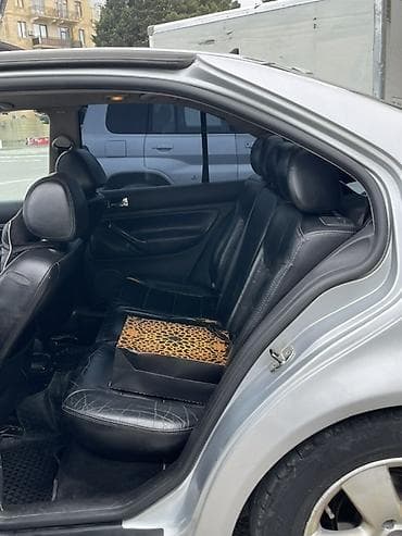renault megane kreditle: Volkswagen Jetta: 2 l | 2003 il Sedan — 9