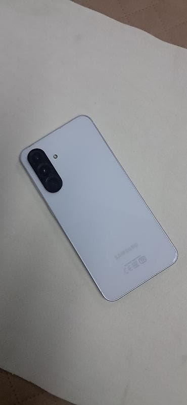 galaxy a54: Samsung Galaxy A56 5G, 256 GB, rəng - Ağ, İki sim kartlı — 1