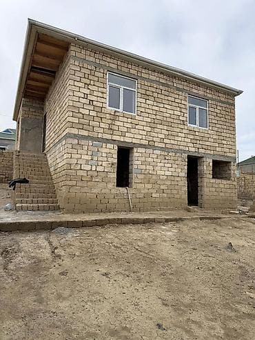 perda: 3 otaqlı, 210 kv. m, Təmirsiz — 2