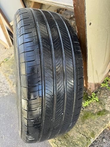 kireditle maşin: Şin Michelin 215 / 55 / R 17 — 4