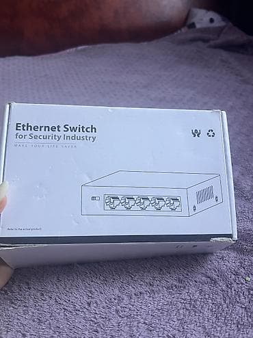 Dahua PoE Switch – DH-PFS3005-4P-58 Xüsusiyyətlər: - 4x PoE portu + — 2