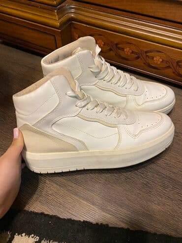 женские кеды сникерсы: Bershka, Размер: 38, цвет - Белый, Б/у — 3