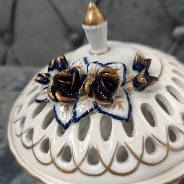 qedmi qablar: Qədimi 1910 il Schierholz kobalt konfet qabı el işi nazik farfor Real — 2