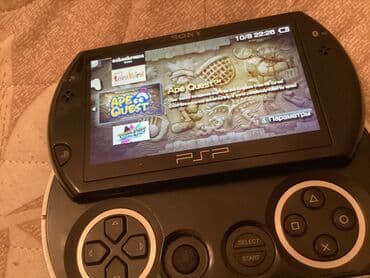 oyunlar: Psp go,yaxsi veziyyetdedir,2009 model,ekranda xırda cızıqlar — 14
