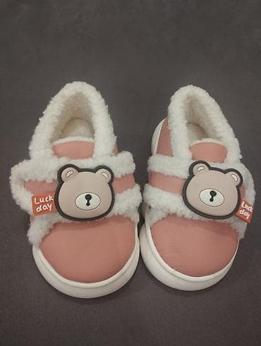 Детская обувь: Uşaq ayaqqabıları – 23 razmer isti kürklü, yumşaq altlıqlı — 1