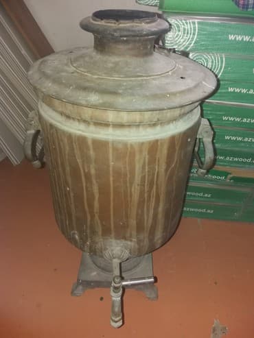 samavar satışı: 1904-cü il Varançovı qardaşlarının istehsalı olan 18 l. samovar — 1
