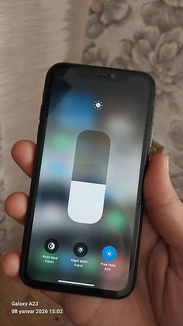 ipad pro 12: IPhone 11, Qara, Face ID — 3