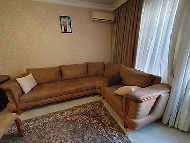 cester divani: Künc divan, Divan — 1