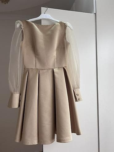 ucuz saat: Zərif qısa don. - Parça: atlas effekti verən sıx, hamar material; — 1