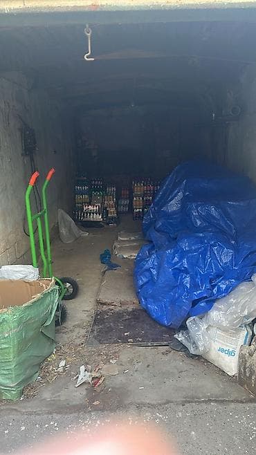 Гаражи: Qaraj/Anbar sahəsi - Kərpic konstruksiyalı, metal ikiqat darvazalı — 3