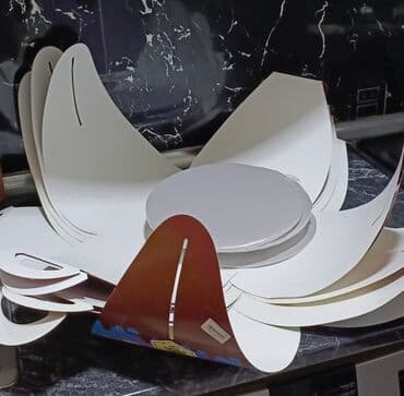 tort wekilleri: Tort qutuları. Şirniyyatlar. Tortlar. 1-ədədi 1azn 10 ədəd — 1