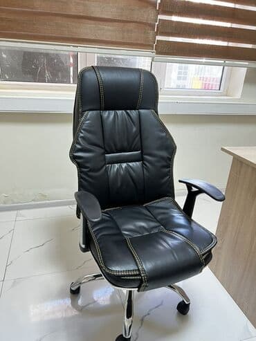 Ofis dəst mebeli: Yeni, Təkərli, Qolları tənzimlənmir, Süni dəri — 1