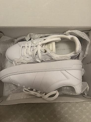 krasovkalar qadin ucun: Ölçü: 40, rəng - Ağ, Yeni — 1