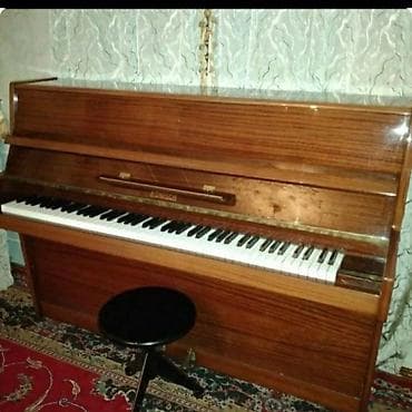 gitar satisi: 📌1000deyil. ❌700 azn. ✅ Nağd alıcıya dahada endirim olacaq . Kim — 2